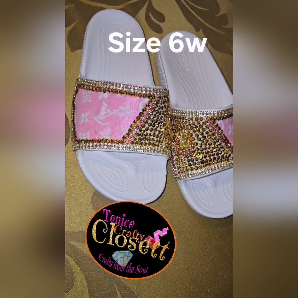 Croc slides with gold bling ✨️ size 6 women's